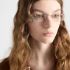 Okulary przeciwsłoneczne Prada z pokazu mody Okulary przeciwsłoneczne Prada z pokazu mody