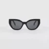 Okulary przeciwsłoneczne z logo Prada Okulary przeciwsłoneczne z logo Prada