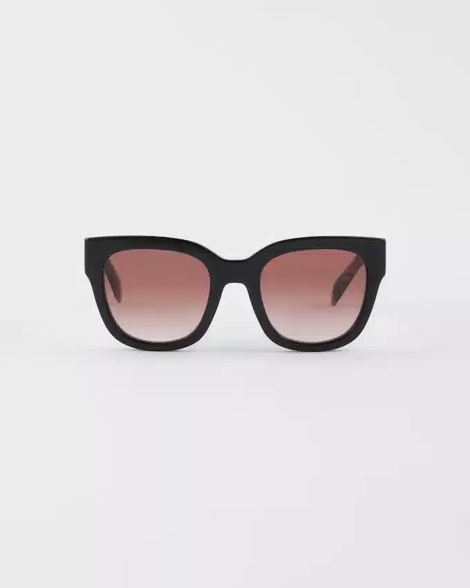 Okulary przeciwsłoneczne z logo Prada Okulary przeciwsłoneczne z logo Prada