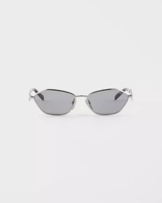 Okulary przeciwsłoneczne z logo Prada