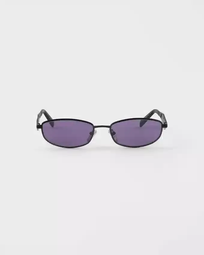 Okulary przeciwsłoneczne z logo Prada Okulary przeciwsłoneczne z logo Prada