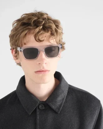 Okulary przeciwsłoneczne z logo Prada Okulary przeciwsłoneczne z logo Prada