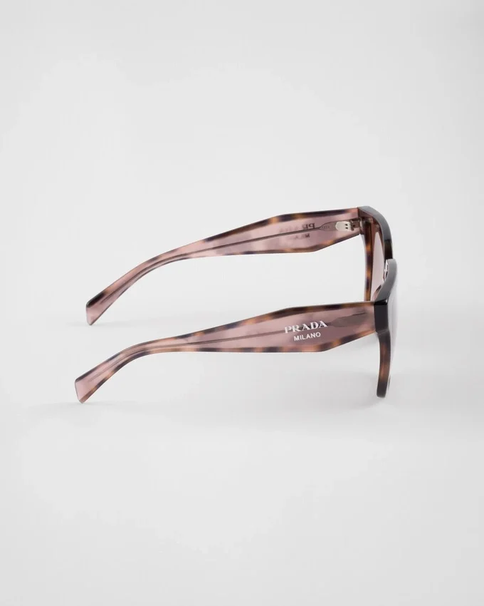 Okulary przeciwsłoneczne z logo Prada Okulary przeciwsłoneczne z logo Prada