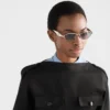 Okulary przeciwsłoneczne z logo Prada Okulary przeciwsłoneczne z logo Prada