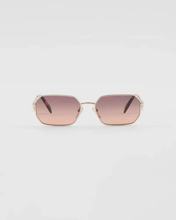 Okulary przeciwsłoneczne z trójkątnym logo Prada Triangle Okulary przeciwsłoneczne z trójkątnym logo Prada Triangle