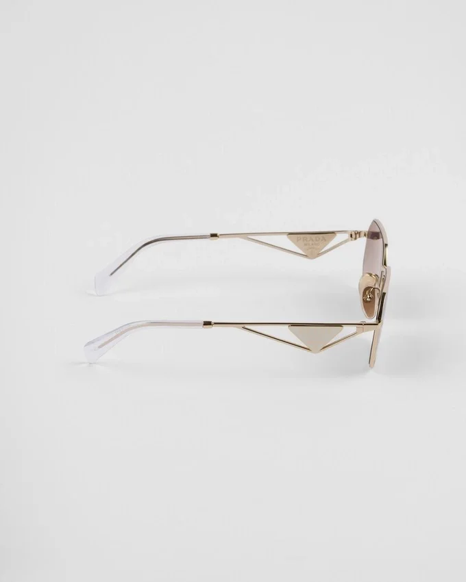 Okulary przeciwsłoneczne z trójkątnym logo Prada Triangle Okulary przeciwsłoneczne z trójkątnym logo Prada Triangle