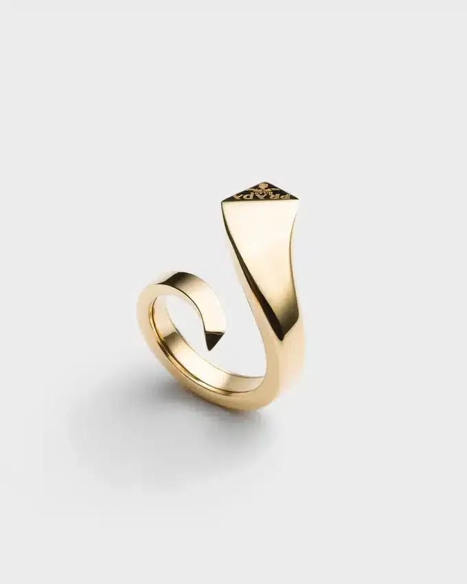 Pierścionek Eternal Gold Snake z żółtego złota Pierścionek Eternal Gold Snake z żółtego złota