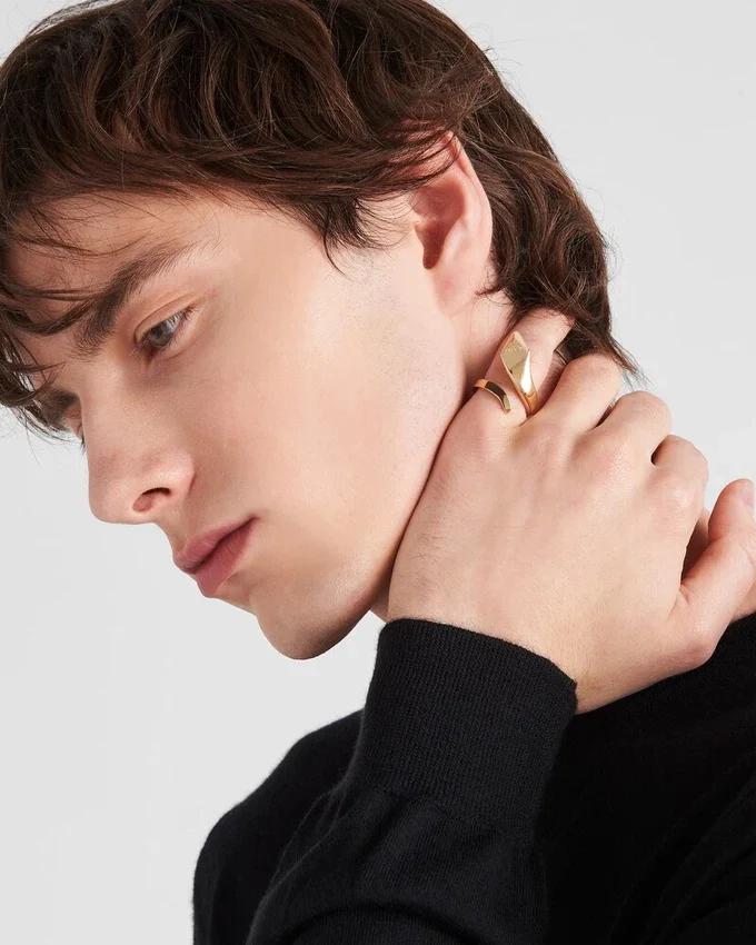 Pierścionek Eternal Gold Snake z żółtego złota Pierścionek Eternal Gold Snake z żółtego złota