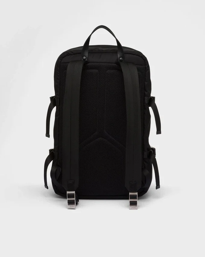 Plecak z materiału Re-Nylon i skóry Saffiano Plecak z materiału Re-Nylon i skóry Saffiano