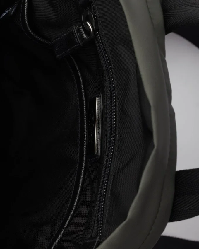 Plecak z materiału Re-Nylon i skóry Saffiano Plecak z materiału Re-Nylon i skóry Saffiano