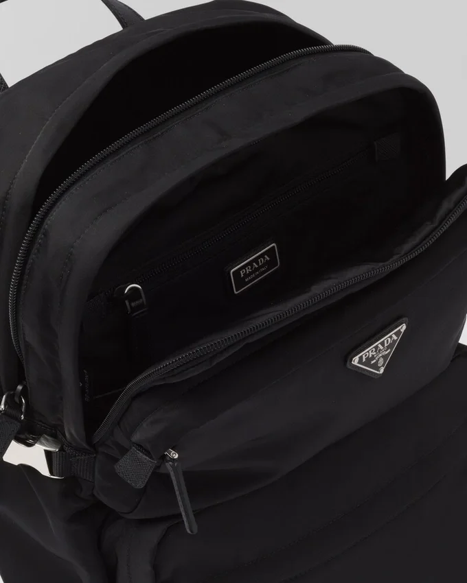 Plecak z materiału Re-Nylon i skóry Saffiano Plecak z materiału Re-Nylon i skóry Saffiano
