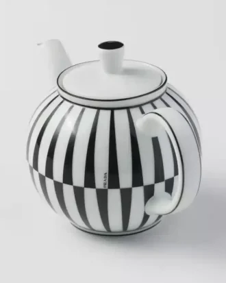 Porcelanowy czajniczek – paski