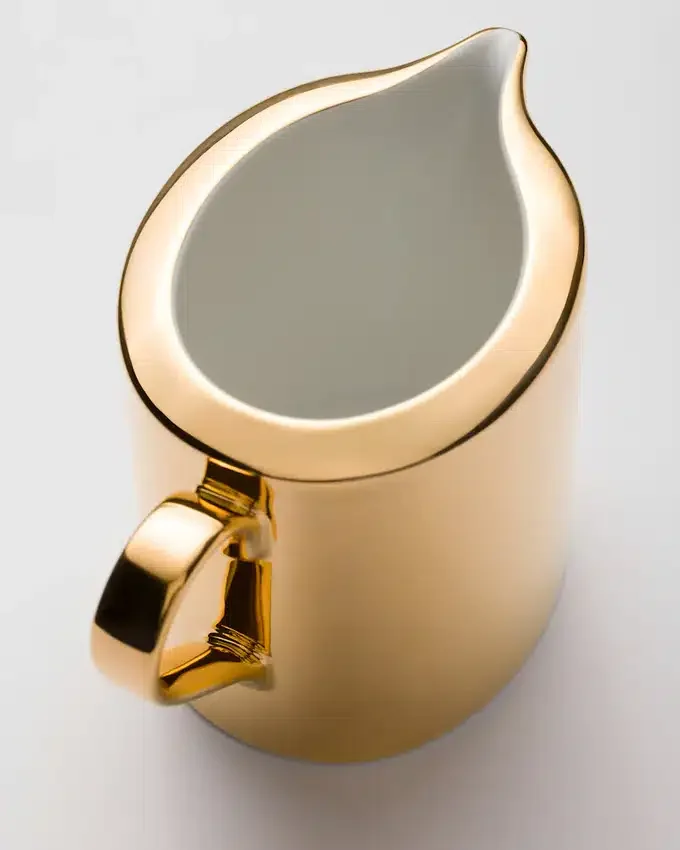 Porcelanowy dzbanek na mleko – czyste złoto Porcelanowy dzbanek na mleko – czyste złoto