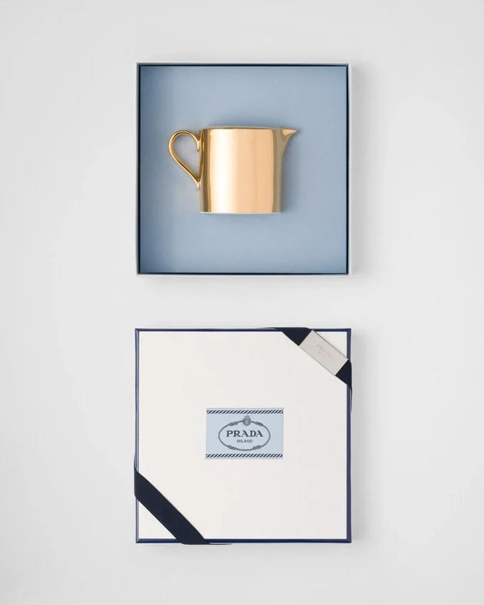 Porcelanowy dzbanek na mleko – czyste złoto Porcelanowy dzbanek na mleko – czyste złoto