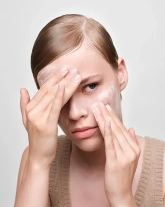 Prada Augmented Skin – środek oczyszczający