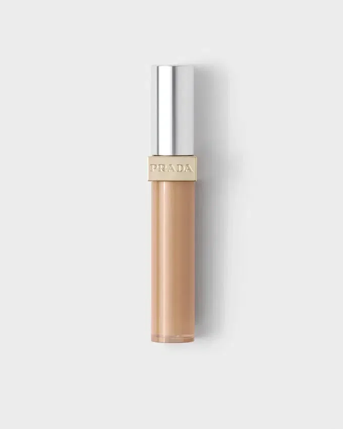 Prada Conceal Prada Conceal