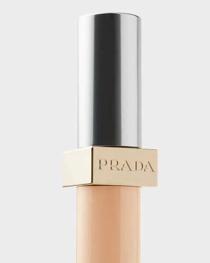 Prada Conceal Prada Conceal