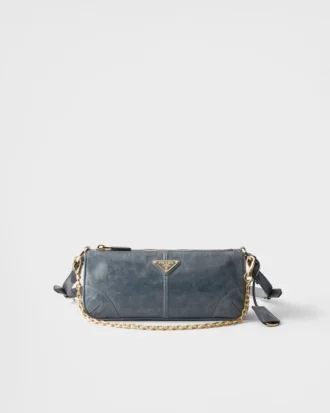 Prada Re-Edition 2002 Średniej wielkości skórzana torba na ramię