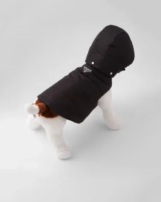Re-Nylon puchowa kurtka dla psa z kapturem