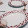 Średni porcelanowy talerz do serwowania – Vienna Red