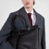Skórzana torba Prada z klamrą i paskiem Skórzana torba Prada z klamrą i paskiem