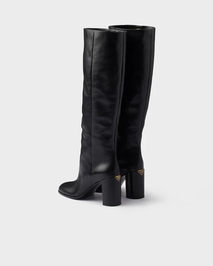 Skórzane buty na obcasie Skórzane buty na obcasie