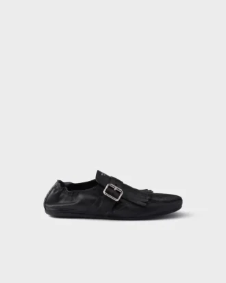 Skórzane buty typu shuffle z klamrą Skórzane buty typu shuffle z klamrą