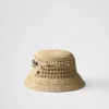 Słomkowy kapelusz typu bucket hat Słomkowy kapelusz typu bucket hat