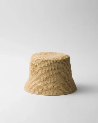 Słomkowy kapelusz typu bucket hat
