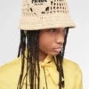 Słomkowy kapelusz typu bucket hat Słomkowy kapelusz typu bucket hat