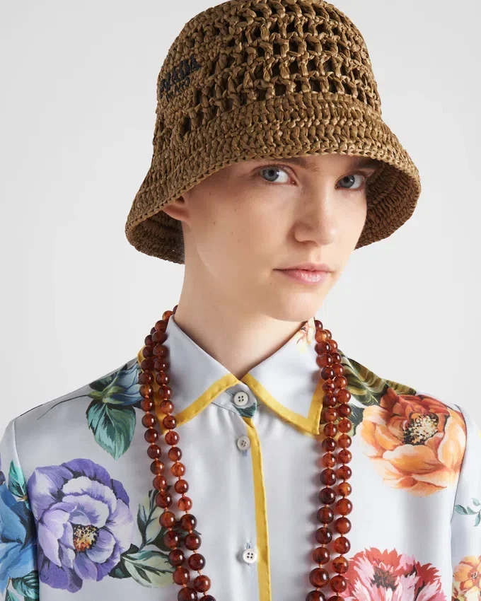 Słomkowy kapelusz typu bucket hat Słomkowy kapelusz typu bucket hat