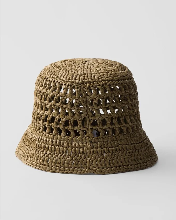 Słomkowy kapelusz typu bucket hat Słomkowy kapelusz typu bucket hat