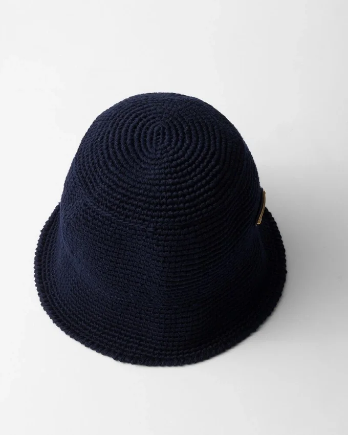 Słomkowy kapelusz typu bucket hat Słomkowy kapelusz typu bucket hat