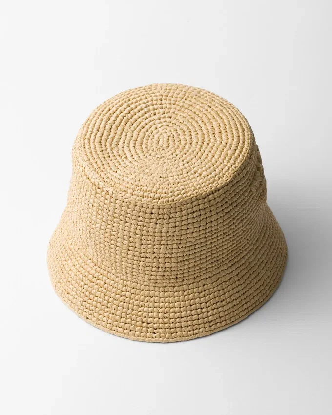 Słomkowy kapelusz typu bucket hat Słomkowy kapelusz typu bucket hat
