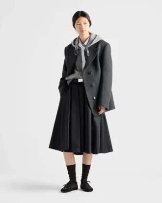 Spódnica z materiału Re-Nylon Spódnica z materiału Re-Nylon
