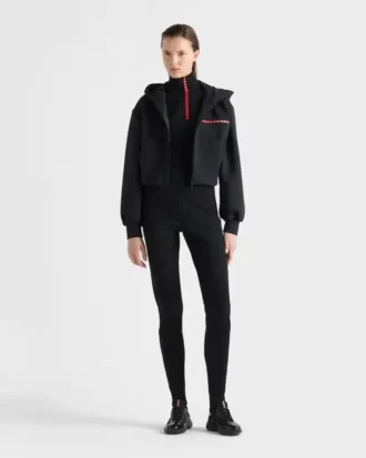 Sweter z golfem z materiału Re-Nylon