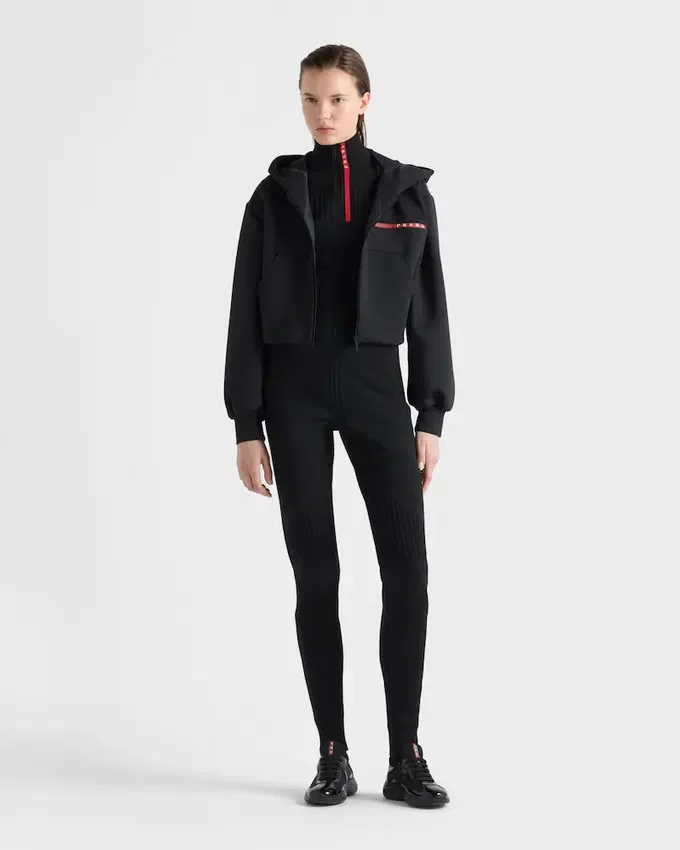 Sweter z golfem z materiału Re-Nylon Sweter z golfem z materiału Re-Nylon