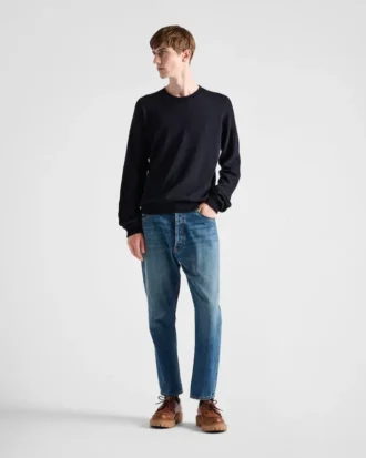 Sweter z kaszmiru z okrągłym dekoltem Sweter z kaszmiru z okrągłym dekoltem