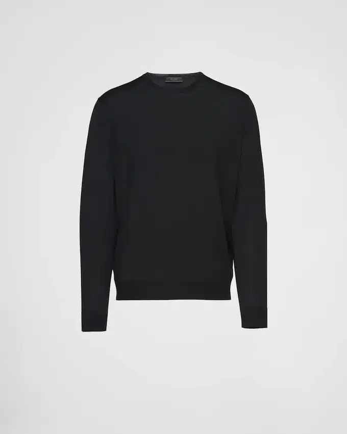 Sweter z okrągłym dekoltem z superdelikatnej wełny Sweter z okrągłym dekoltem z superdelikatnej wełny