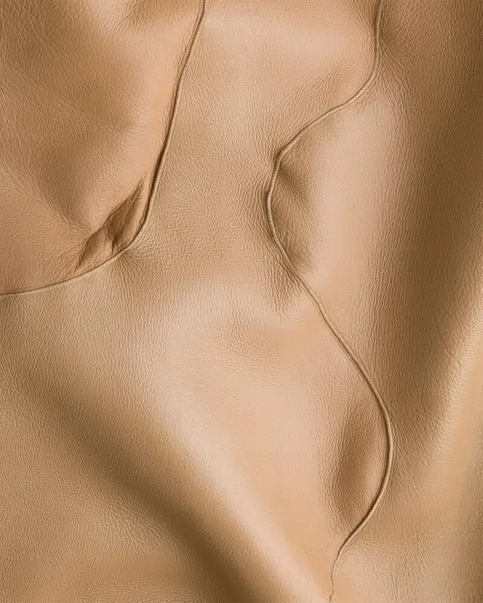 Sweter z wełny i owczej skóry Sweter z wełny i owczej skóry