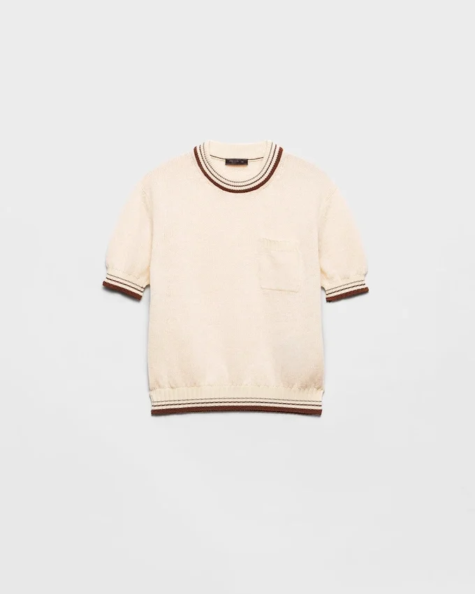 Sweter z wełny szetlandzkiej z okrągłym dekoltem Sweter z wełny szetlandzkiej z okrągłym dekoltem
