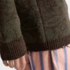 Sweter z wełny szetlandzkiej z szerokim dekoltem Sweter z wełny szetlandzkiej z szerokim dekoltem