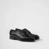 Sznurowane buty z szczotkowanej skóry