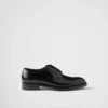 Sznurowane buty z szczotkowanej skóry Sznurowane buty z szczotkowanej skóry