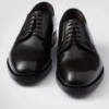 Sznurowane buty z szczotkowanej skóry