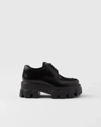 Sznurowane buty z szczotkowanej skóry Monolith