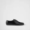 Sznurowane buty ze szczotkowanej skóry