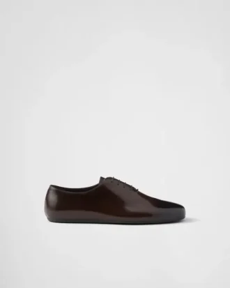 Sznurowane buty ze szczotkowanej skóry