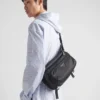 Torba na ramię z nylonu Re-Nylon i skóry Saffiano Torba na ramię z nylonu Re-Nylon i skóry Saffiano