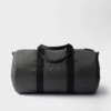 Torba podróżna z materiału Re-Nylon i skóry Saffiano Torba podróżna z materiału Re-Nylon i skóry Saffiano